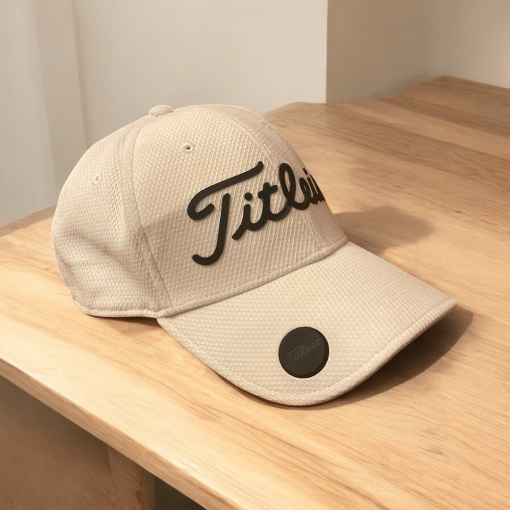 Titleist Front & Back Logo Embroidered Adjustable Strap Cap! - Picture 2 of 8